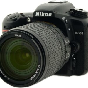 Фотоаппарат Nikon D7500 Kit AF-S DX NIKKOR 18-140mm 1:3.5-5.6 G ED VR, черный