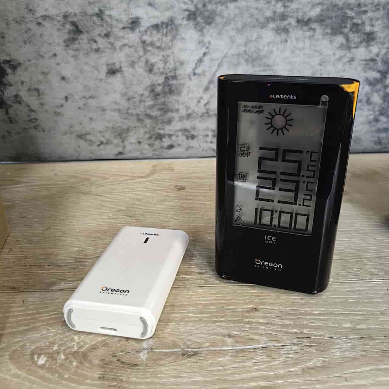 Метеостанция Oregon scientific EW93