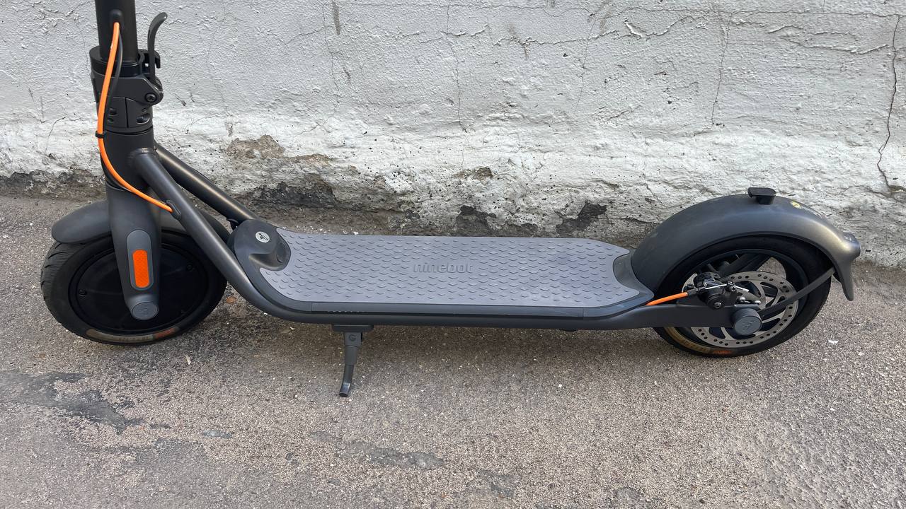 Электросамокат Ninebot KickScooter F30