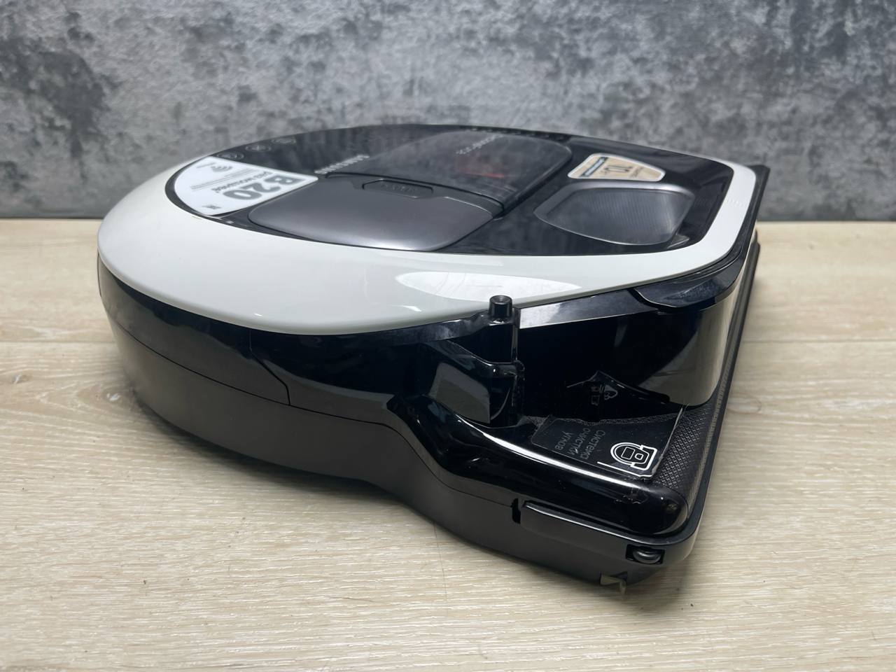 Робот-пылесос Samsung SR10M7030WW на запчасти